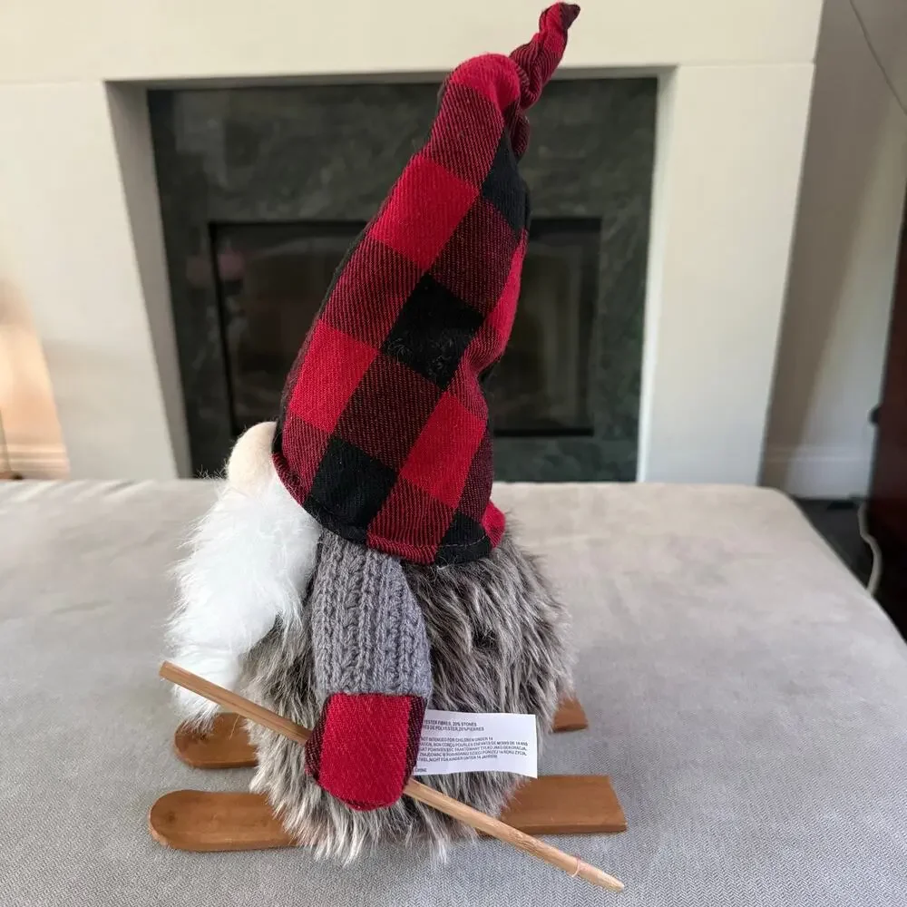 Christmas Skiing Gnome 13